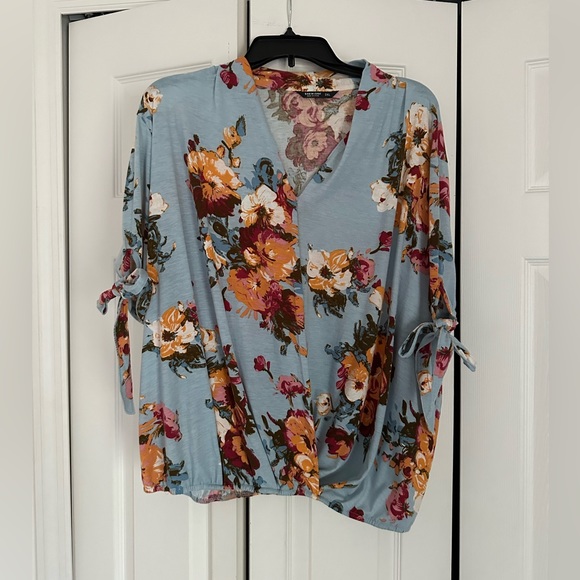 SHEIN Tops - Wrap style top